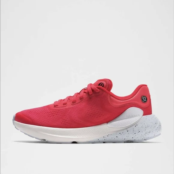 lululemon athletica Women's Red Beyondfeel Running Shoes Size 9 - Picture 1 of 7